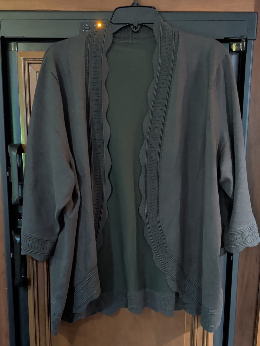 BloomChic Dark Green Open-Front Scalloped Cardigan